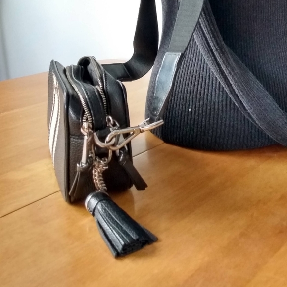 Michael Kors Bag - Picture 4 of 12